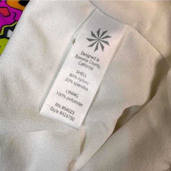 Athleta Paisley Pink White Green Tankini Size Medium - Picture 5 of 5